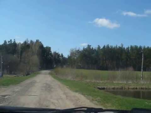 PRZEZ POLSKĄ WIEŚ DO CELU..25.04.2013 W drodze do Domu Samotnej Matki w Nieławicach.