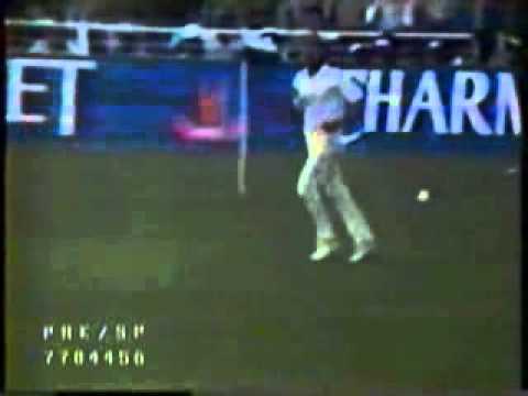 Cricket Salim Malik shots in Kolkatta.flv