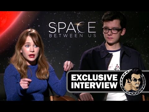 THE SPACE BETWEEN US Exclusive Interview with Britt Robertson & Asa Butterfield