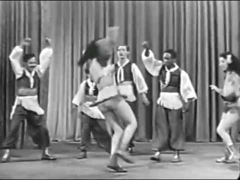 circus lift and carry