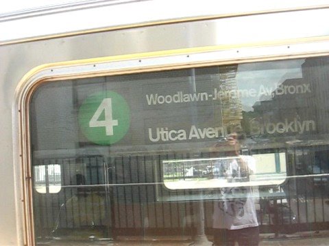 R62 4 train enters fordhalm road