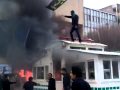 Iran-New Tehran- Basjij men shoots & kills Iranian man on streets, burning police buildings,