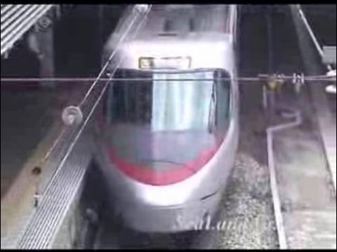 瀬戸大橋線 #7, 8000系特急しおかぜ & N2000系特急南風, 岡山駅 20080801