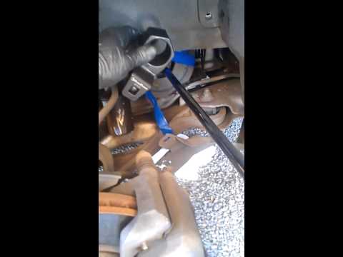 2004 Acura TL Crank Pulley Bolt Removal
