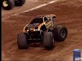 Maximum Destruction vs. Grave Diggger - Houston Monster Jam