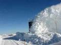 Tren limpiando la nieve