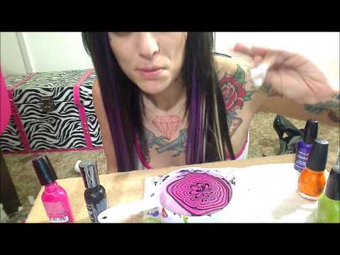 Nails - I could not for the life of me figure out how to do this, yet it seamed like everyone else could! fiNALY i got it! In this video i show u what i was doing wr...