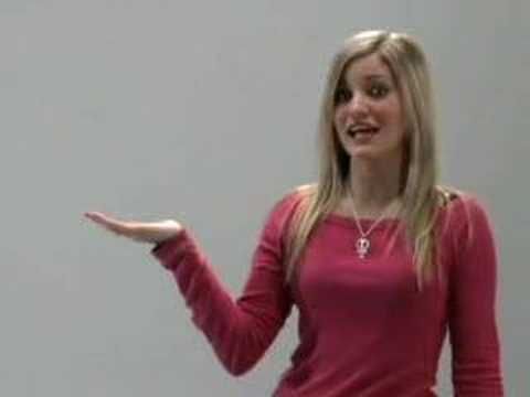 YouTube: Ijustine