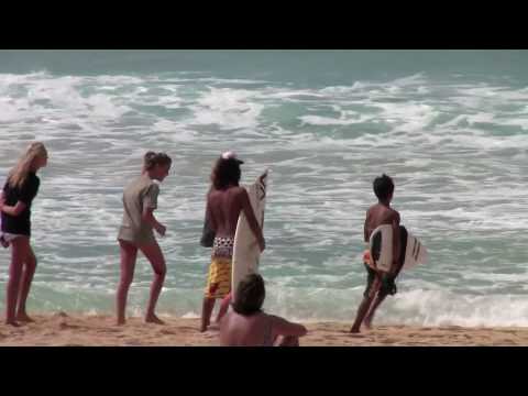 Pipeline surf spot