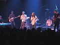 in this clip (which is the begining of the encore) patti introduces the band then dedicates the song to the barking dog during 