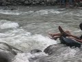 Tubing sa STa. Cruz!! =) - NeiL and Duna Tubing sa STa. Cruz!! =) - NeiL and Duna
