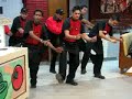 Pizza Hut dancers