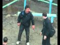 драка на площадке.flv