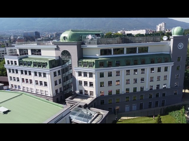rev-slider-school-E2