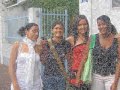 derni�re petite video de l'ann�e 2007 .
ce fut une ann�e riche en �motions, une ann�e de changements, de s�parations aussi, mais les girlicious sont toujours l�, toujours unies. et gin est pluys folle que jamais pour faire ses ptites videos de ouf lol. celle ci m'a vol� une nuit de sommeil (mdr) , mais je l'ai faite avec amour !! je vous adore.
meilleurs voeux pour cette nouvelle ann�e et bien s�r pour toutes , 
amour,gloire et beaute (hahahahaha)
bonne annee 2008 � tous 
big big bisous
^^

s: gingin 4 ever