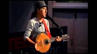 Historia de um sonho amplificado: Aroldo Macedo  - Canal TEDxPelourinho