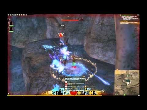 Flamboyante - Jumping Puzzle des Steppes de la Strie Flamboyante - Falaise de Behem Musique : Emerald Park - The Commonfield http://www.emeraldmusic.net/ http://creativeco...