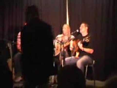 Mikaelsson - Jag vill ha kärlek, Fredrik Mikaelsson Live med delar av Heikki Selassie Band. Swedish Reggae.