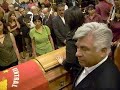 imagenes del mometo exacto en que se cierra el f�retro de contiene los restos del destacado militante del pcch, miembro de su comit� central y premio nacional de literatura 2005, volodia teitelboim volosky en el salon de plenarios del ex congreso nacional de chile