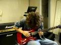 videos de tommy plays the gweetar
