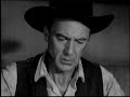 gary cooper is all alone to fight off the guys that return to get revenge of going to prison