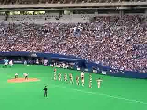 2008／6／21 中日 vs 千葉ロッテ　バック転対決（ドアラvsマーくん）