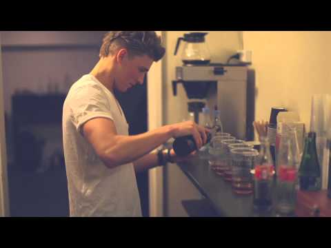 christopher - http://www.christophermusic.dk https://www.facebook.com/#!/ChristopherMusicDk Filmed and directed by Rasmus Jørgensen Music video by Christopher performing M...