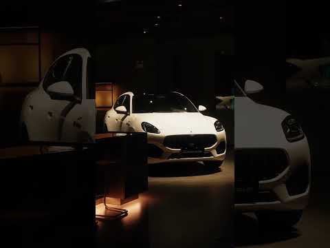 Ngắm chiếc Maserati Grecale tuyệt đẹp trong Showroom. #grecale #maserati