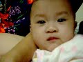 Khánh Linh ngồi chơi với ba Tuấn (18h49 -30/06/2005).