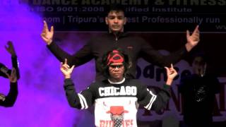 Senior Boys Prefomance in Carnival 5 2016 STEP UP WESTERN DANCE ACADEMY and FITNESS ZONE