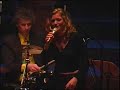 Lisa Wahlandt /Mulo Francel live in Singapore-