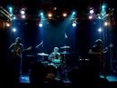 Papier-Tigre-Live-Da