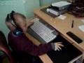 Call of Duty 4 Modern Warfare oynayan 4 yaşındaki çocuk Call of Duty 4 Modern Warfare oynayan 4 yaşındaki çocuk