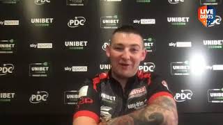 Gary Anderson: “It's a good time to play me, I'm absolutely rotten but Michael is the same”