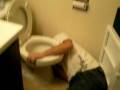 videos de Drunk, Wanting to sleep with the bartender, and almost drinking toilet water - hilarious