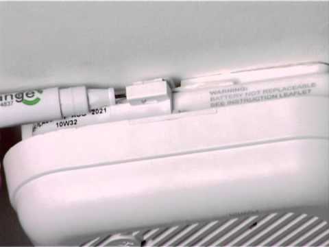 how to remove ei smoke alarm cover