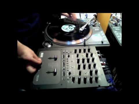 QSU LOOPER - Scratching by DJ ESC