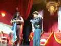 Thalia Bombinha fazendo rir em pout pourri na Blue Space