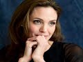 this is real life jodie foster and angelina jolie, not reel life