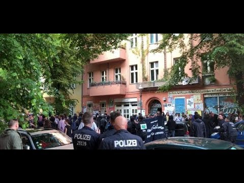Berlin-Neukölln: Autonome demonstrieren unangemeldet ...