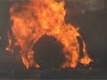 Autobus in fiamme