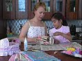 Make a doll cradle with your little girl! Make a doll cradle with your little girl!