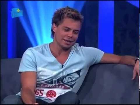 Bobby van Jaarsveld kuier in die DKNT ateljee – 29 September 2012