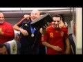 Cassilas collected a drink from Xavi, Reina drunk!!!