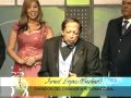 Cachao López acepta premio