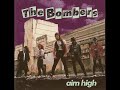 band: the bombers
song: aime high
album: aime high
bandmembers: 
~tyrone coats (lead vocals & saxophone)
~steve crafts (lead giutar)
~john brewster (rhythm guitar, harmonica & vocals)
~alan lancater (bass guitar & vocals)
~peter heckenberg (drums & percussion) 
year: 1990
more info:
http://www.rockdetector.com/artist/australia/sydney/the+bombers