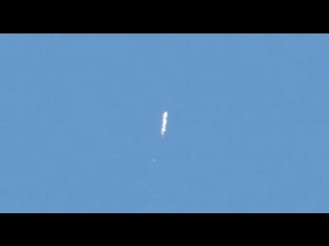 Vertical Metallic UFO Drops Orbs on Mexico City | Alien Space Science News