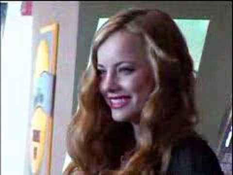 Bijou Phillips