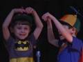 videos de Twins March - Two Cute!