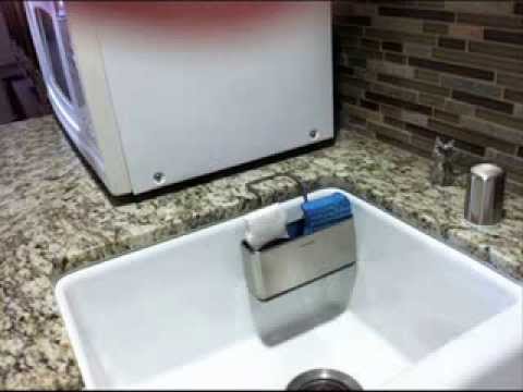 how to get rust off stainless steel sink